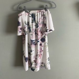 Brand new floral lulus dress